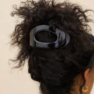 Alternative view of Black Flat Cloud Clip - Large
