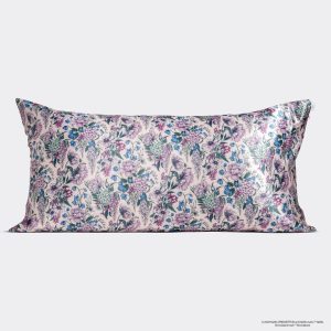 Alternative view of Bridgerton x Kitsch Satin Pillowcase in Wisteria 2 Pack - King