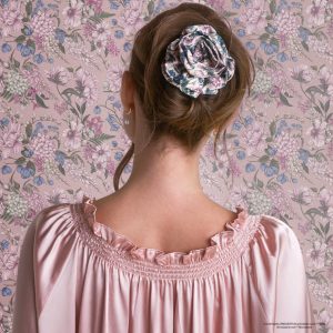 Alternative view of Bridgerton x Kitsch Satin Rosette Medium Flat Cloud Clip in Wisteria