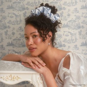 Alternative view of Bridgerton x Kitsch Satin Pillow Scrunchies? in Toile in Bloom