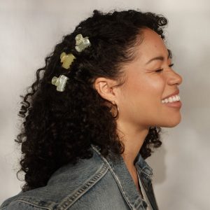 Alternative view of Pearlized Cream & Butter Yellow Jelly Cloud Clips - Mini