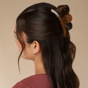 Alternative view of Mocha Arched Claw Clip - Large