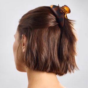 Alternative view of Black & Tort Curved Claw Clips 2pc Set - Medium