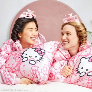 Alternative view of Kitsch x Hello Kitty Satin Glazey in Pink Kitty Faces