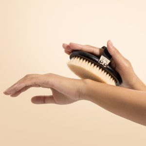 Alternative view of Exfoliating Body Dry Brush