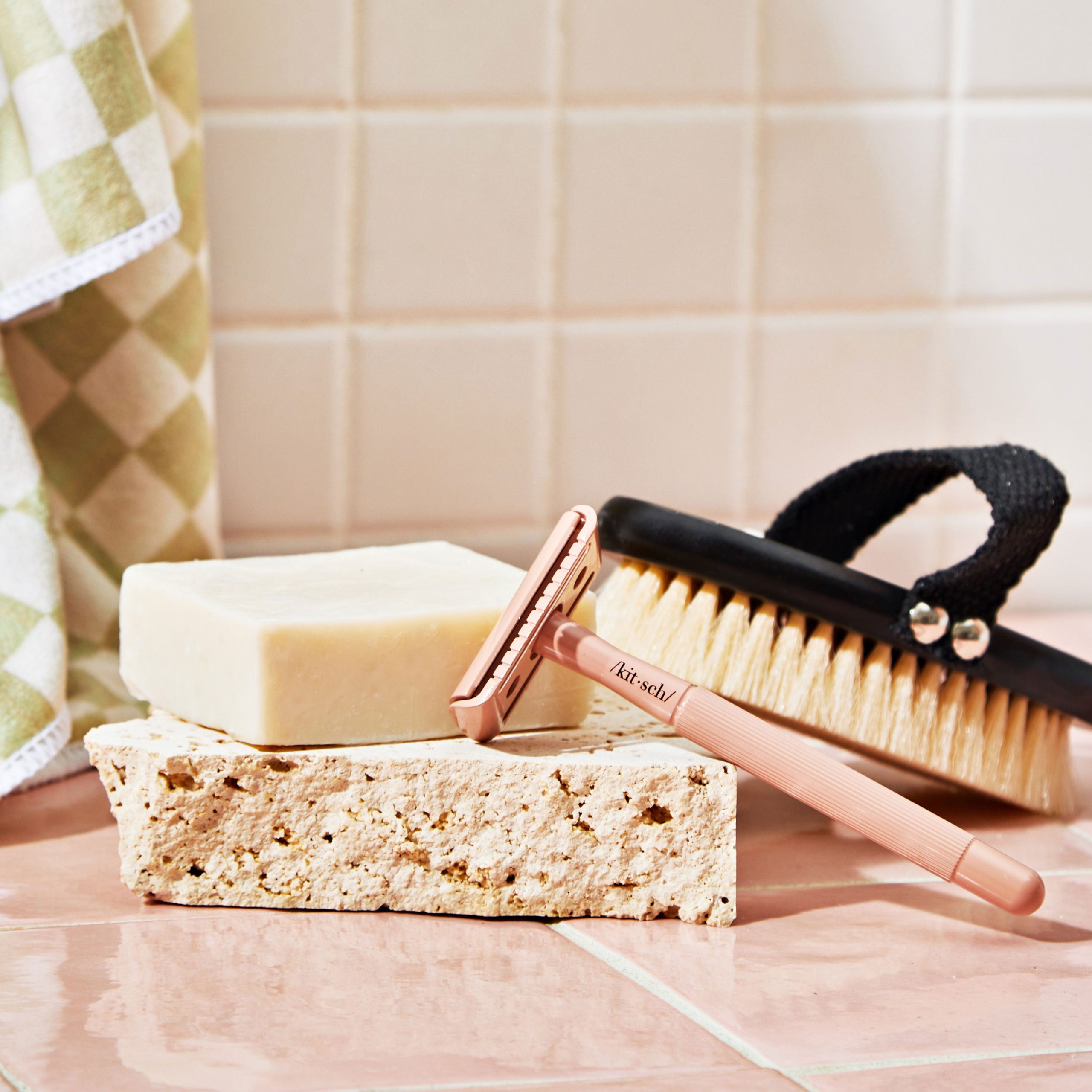 Safety Razor & Shave Butter Bundle - Image 5
