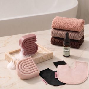 Alternative view of Winter Welcome kit Combos